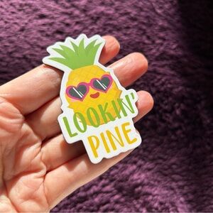Punny, Funny, Pineapple “LOOKIN’ PINE” Magnet, White, Yellow, Green